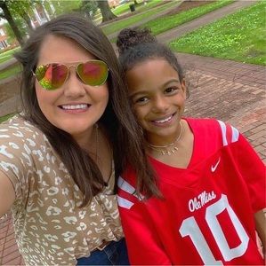 Meet your Posher, Jenifer